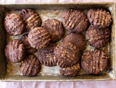 Vegan Chocolate Peanut Butter Cookies